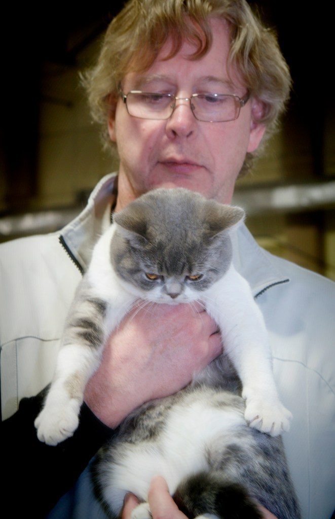 Darrell-holding-British-Shorthair-named-Blue-star